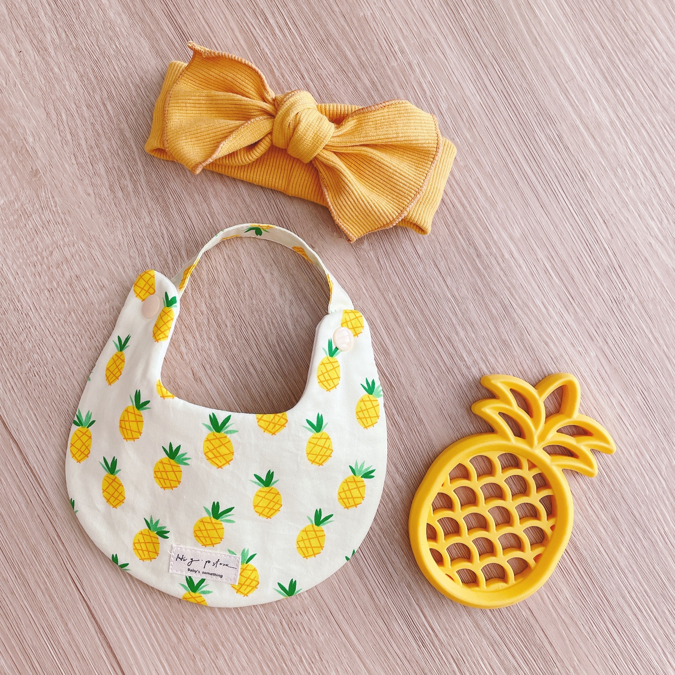 Hi Y.P store-手作圍兜-夏日鳳梨-改版