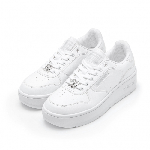 GRIMPER Pretzel Stick White