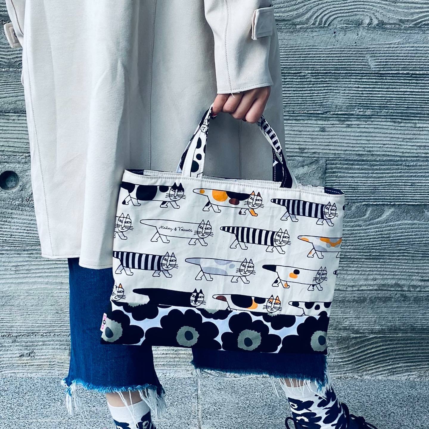 Notebook Case | Lisa Larson x Black Unikko (by mariemmko fabric)