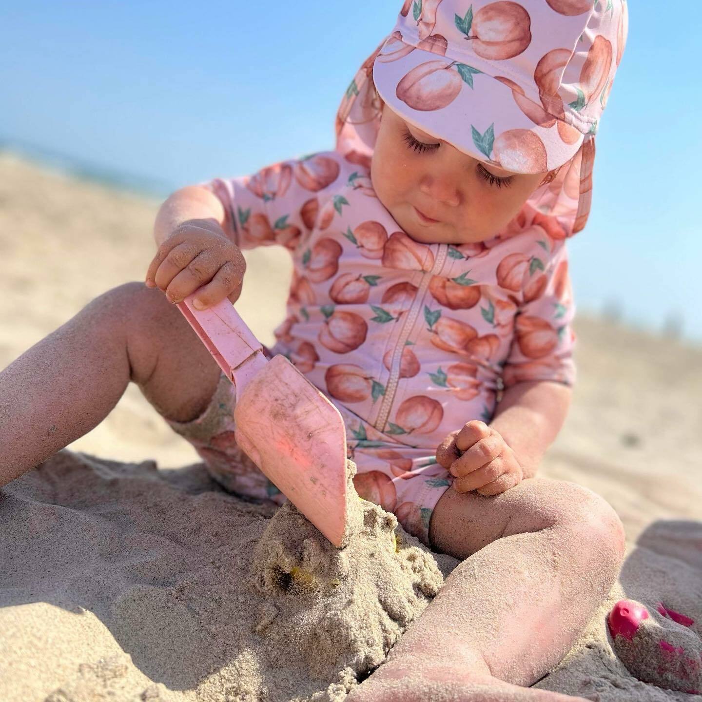 〖 Hust & Claire 〗粉色蜜桃防曬連身泳衣