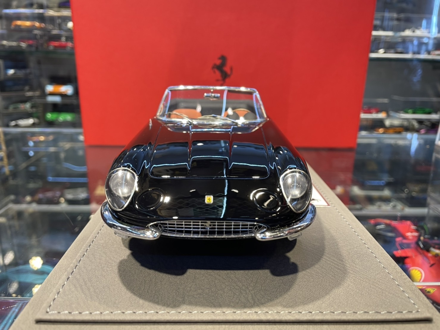 BBR BBR1814B Ferrari 365 California S N 09849 1992 1/18