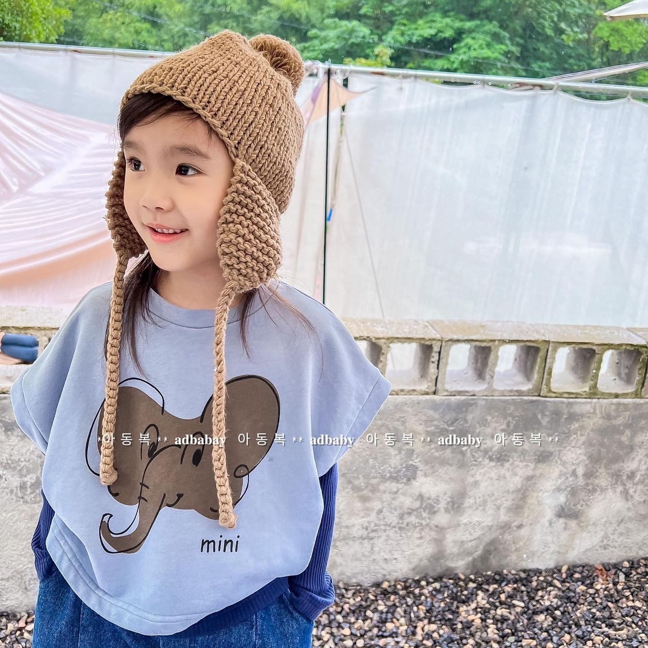 Mini大象搭配背心