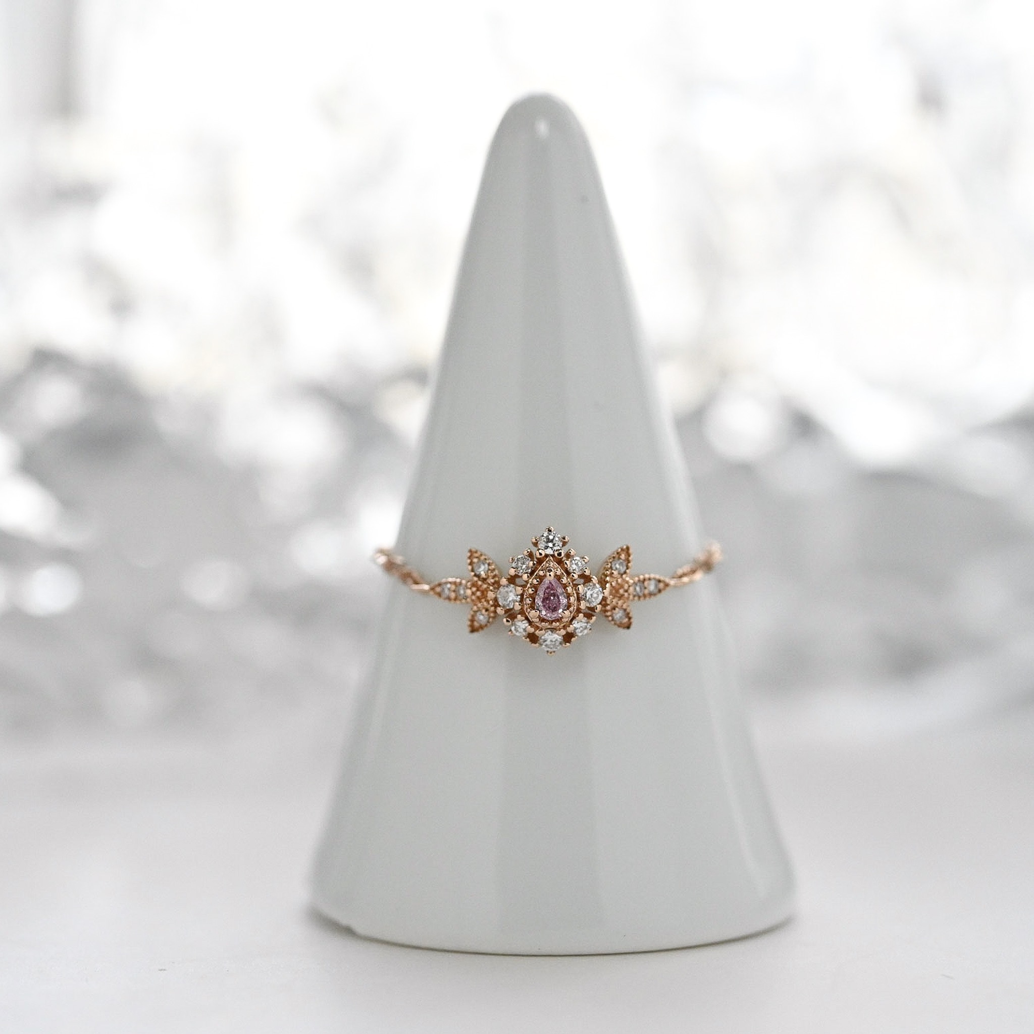 18K Florence Pink Diamond Chain Ring