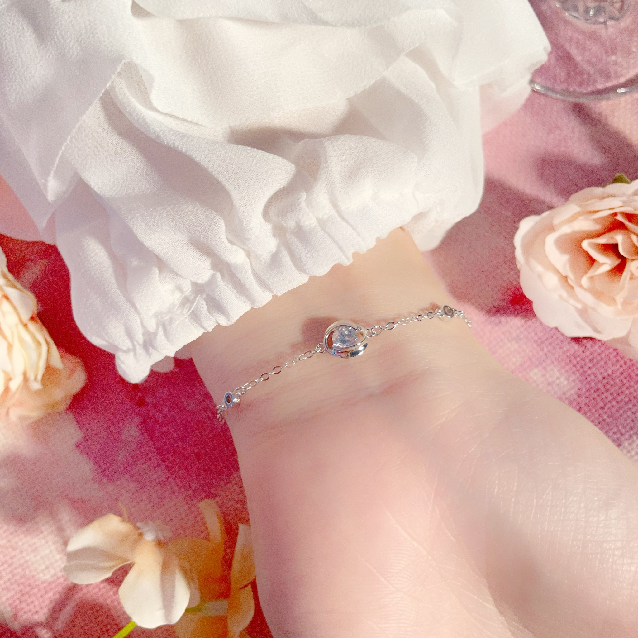 | 925純銀・厚鍍白金・ 厚鍍玫瑰金 | 玫瑰小花蕊手鏈 (銀 / 玫瑰金) | BR0692 |