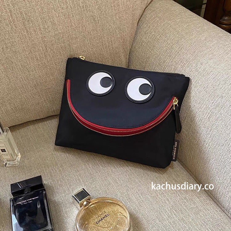 Big Eyes clutch bag