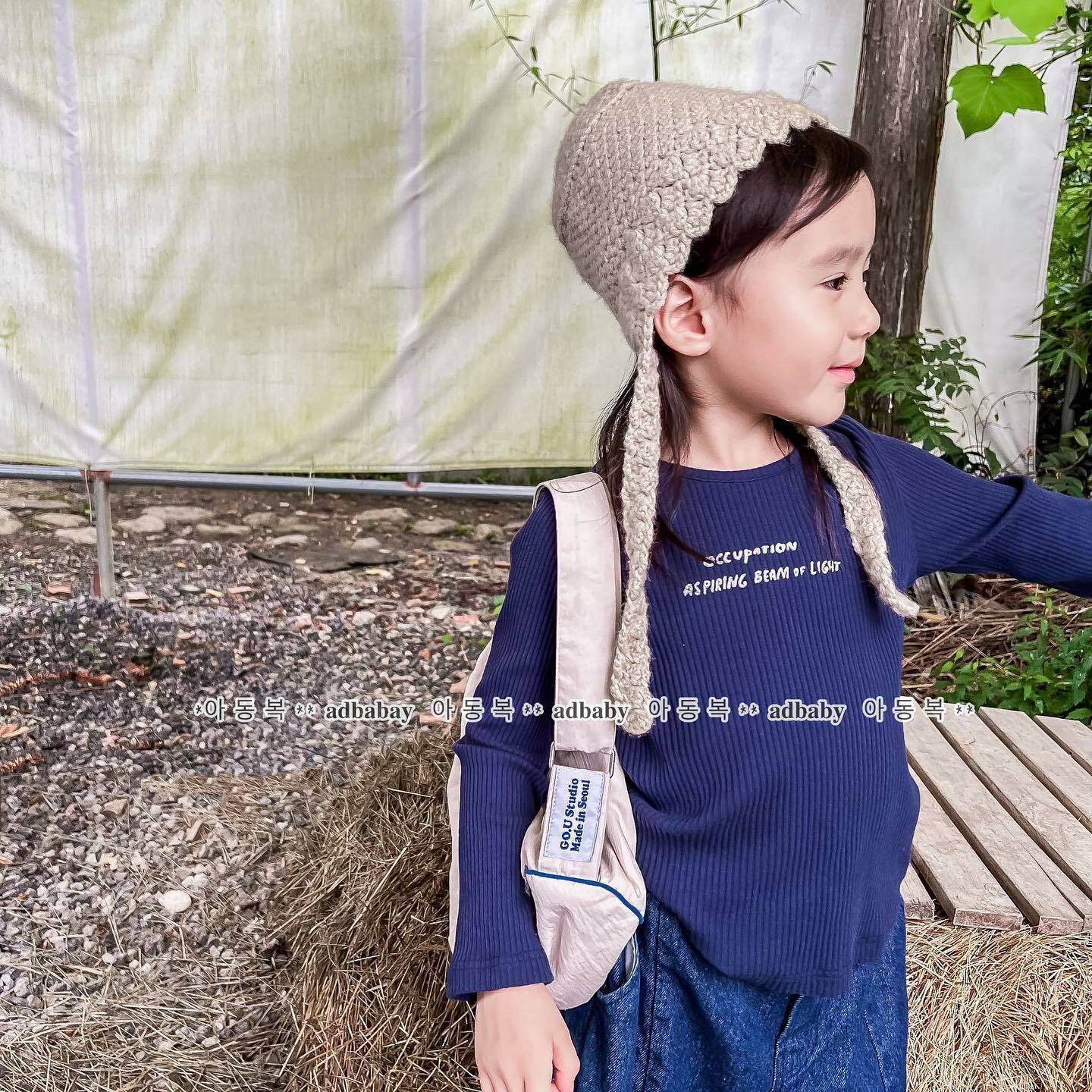 彈力簡約內搭上衣