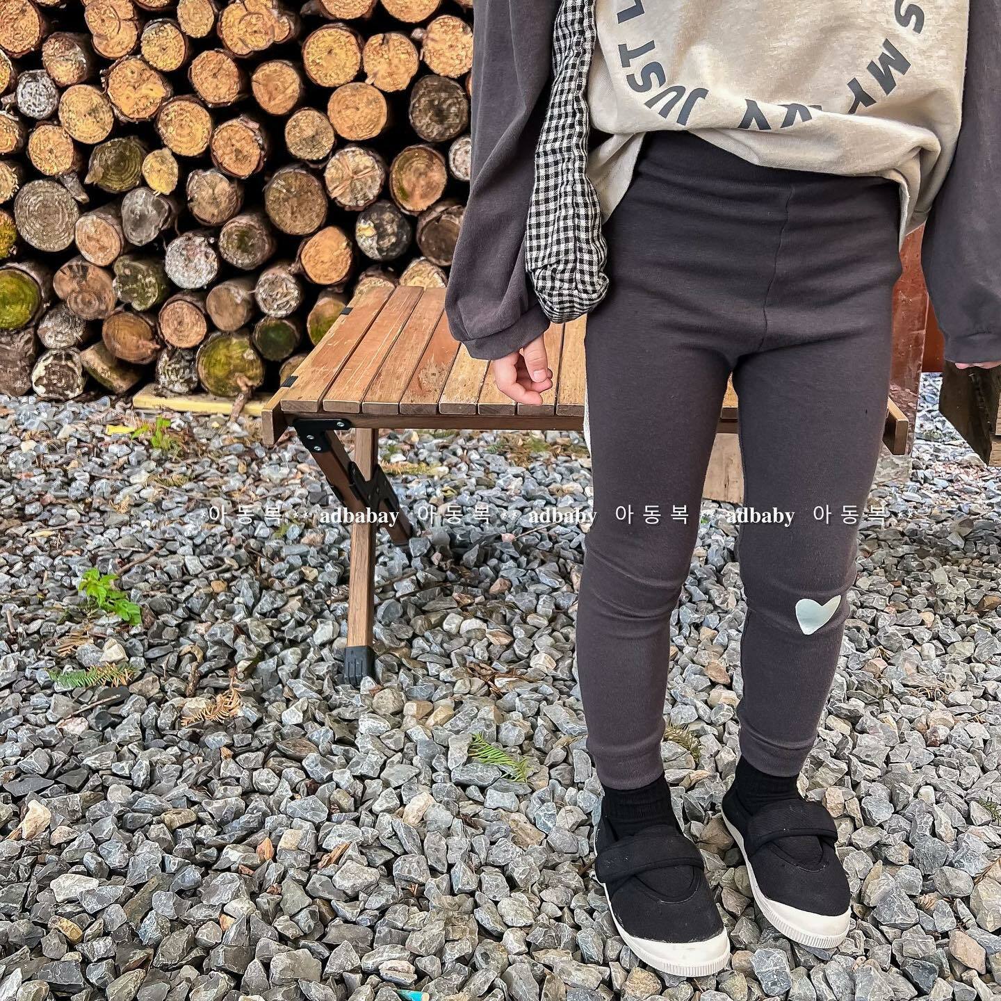 單邊愛心內搭褲