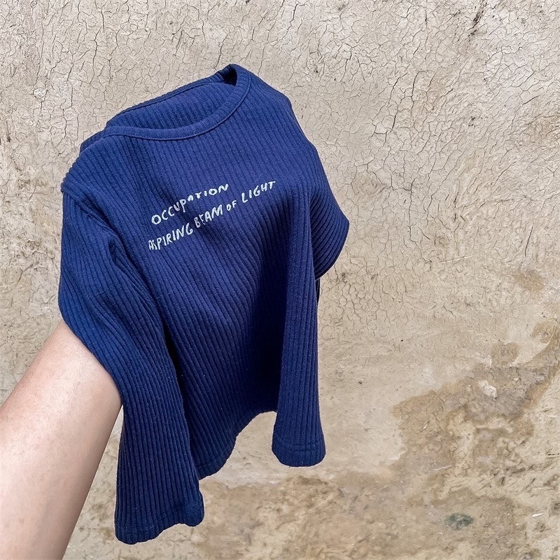 彈力簡約內搭上衣