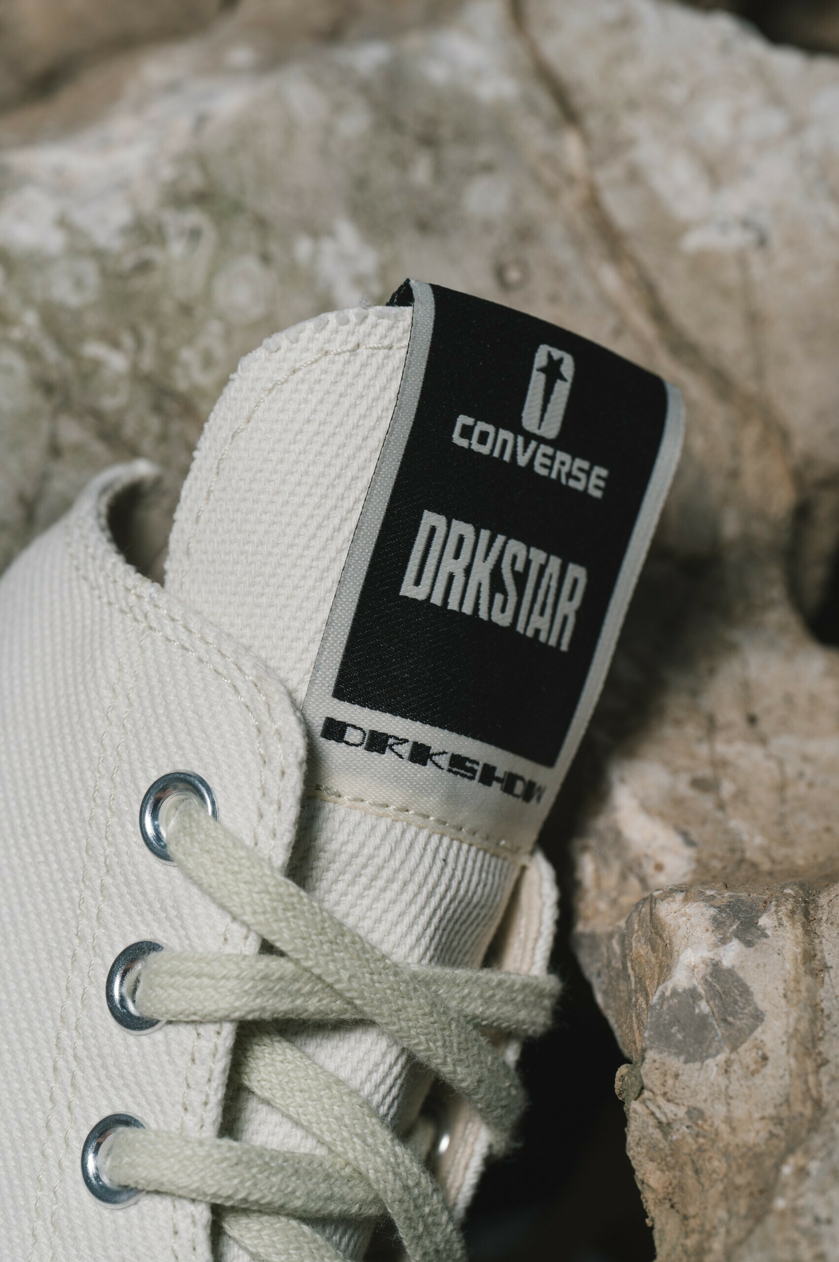 Rick Owens x Converse Chuck 70 DRKSTAR 高筒白色| FLOMMARKE