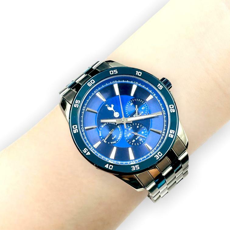 熱刺閃藍色尊貴鋼帶手錶