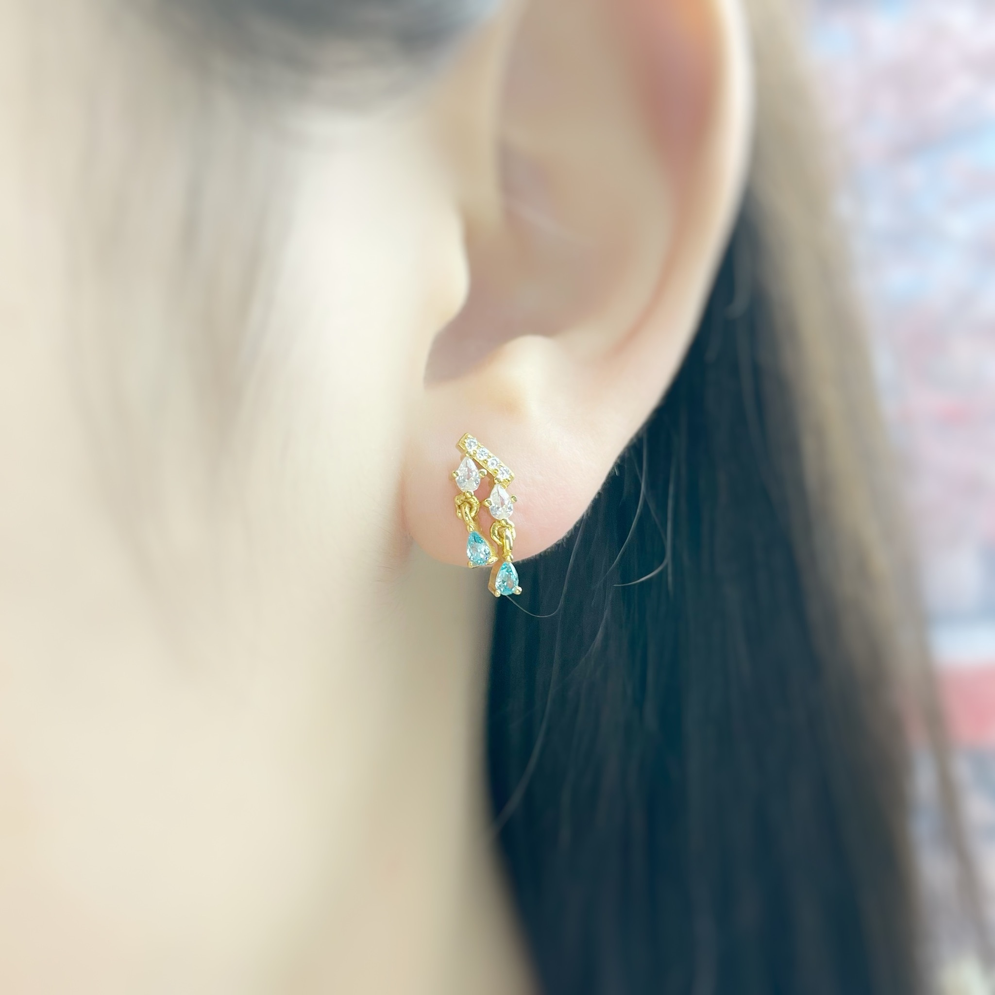 | 925純銀 | 淺藍青睞耳環 | EA0534 |