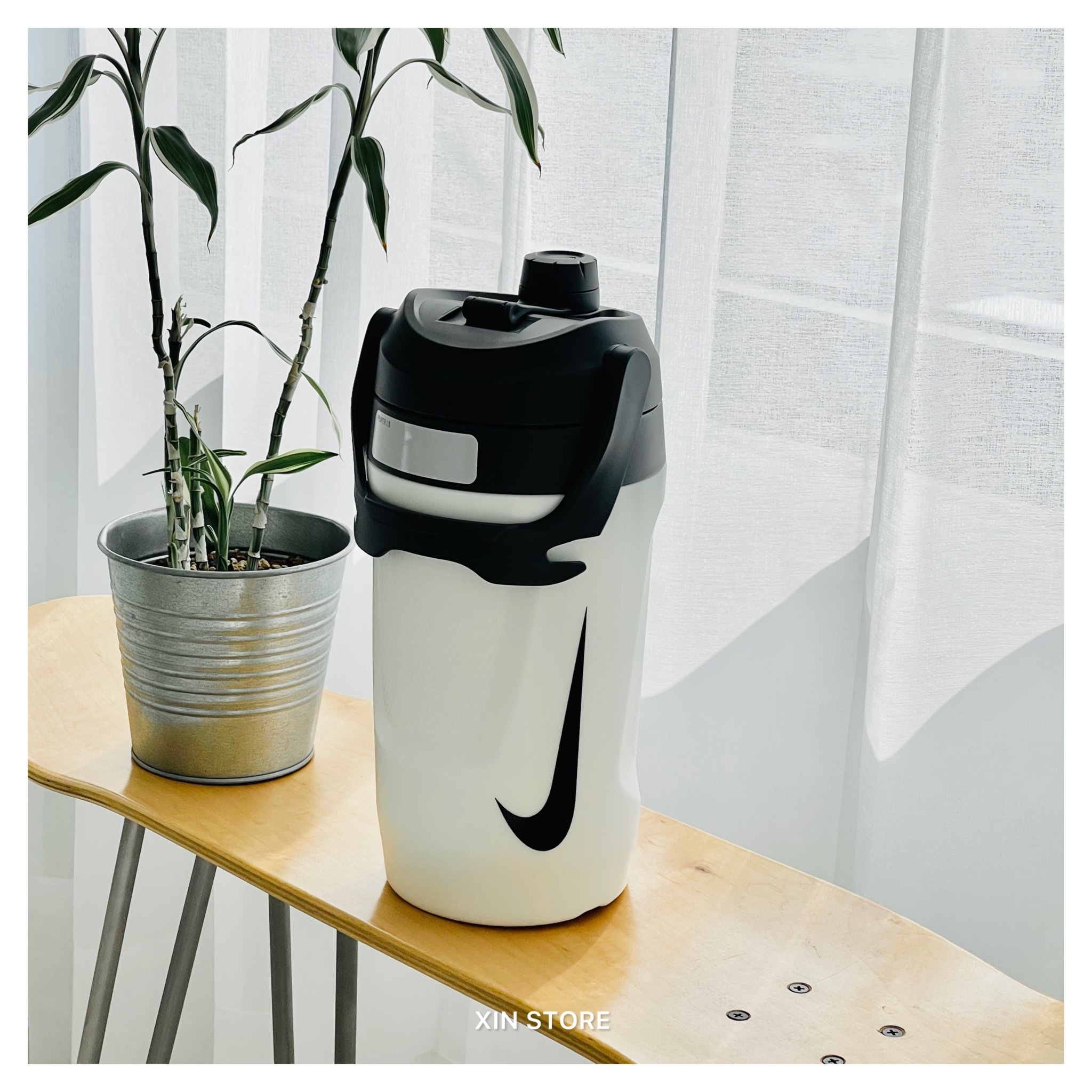 Nike Fuel JUG Bottle 64oz 巨無霸 大水壺 運動 健身 籃球 單勾 水壺 黑 白 寶藍