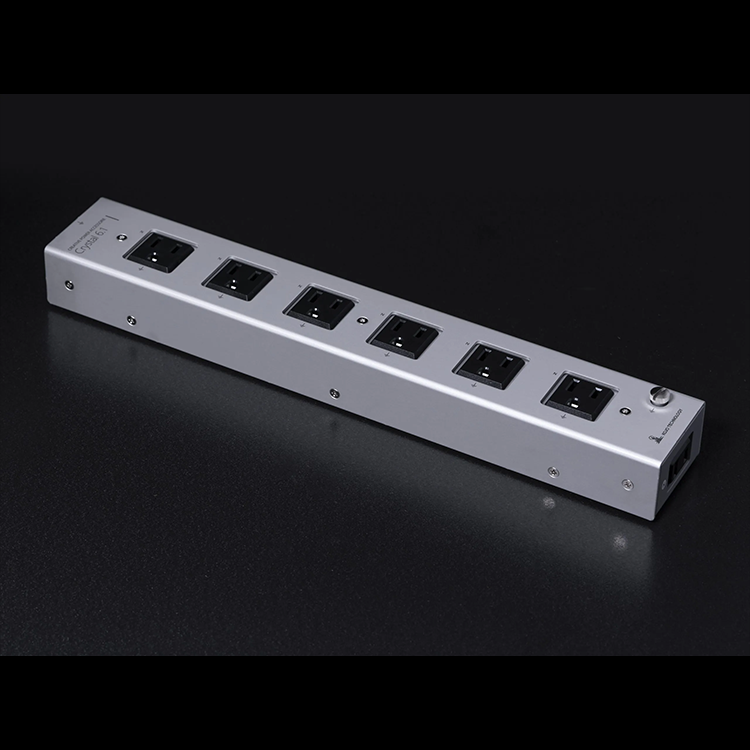 KOJO Technology Crystal 6.1 發燒美式電源排插拖板