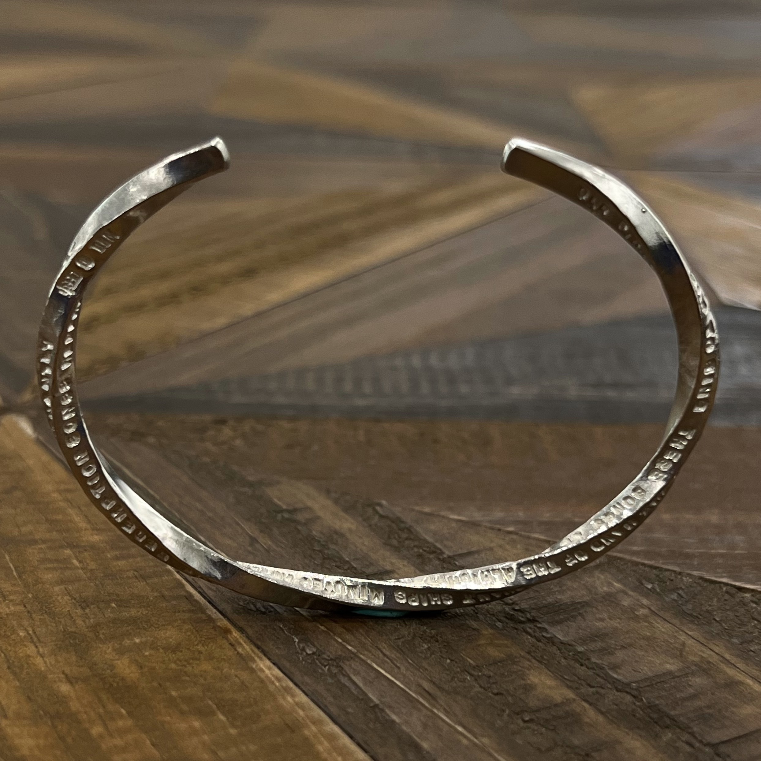 救いの歌バングル