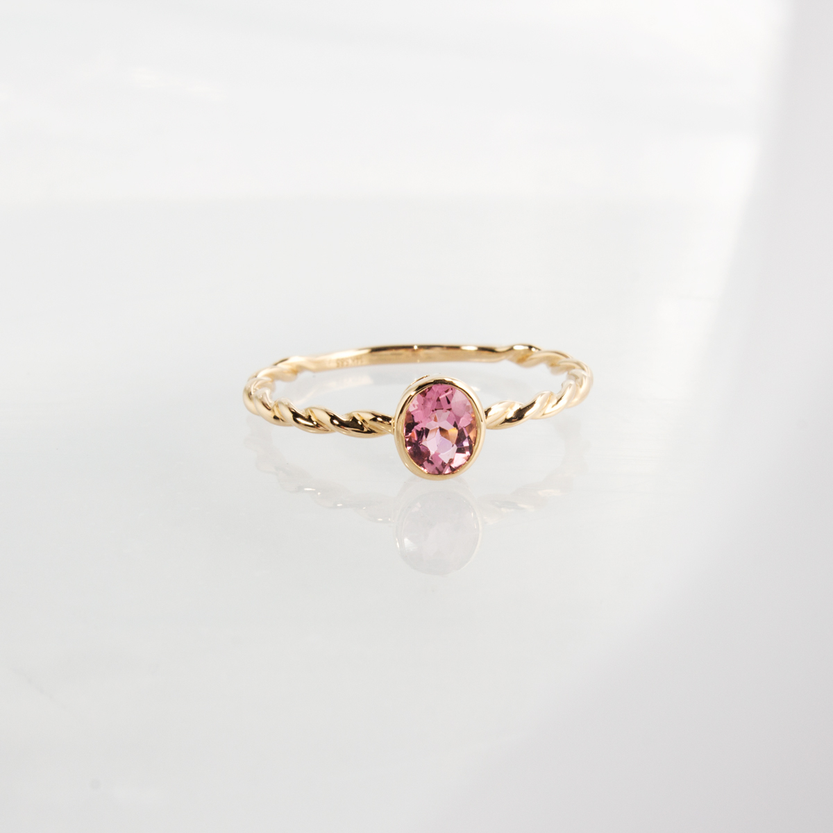 【現貨】橢圓碧璽戒指 (粉色)