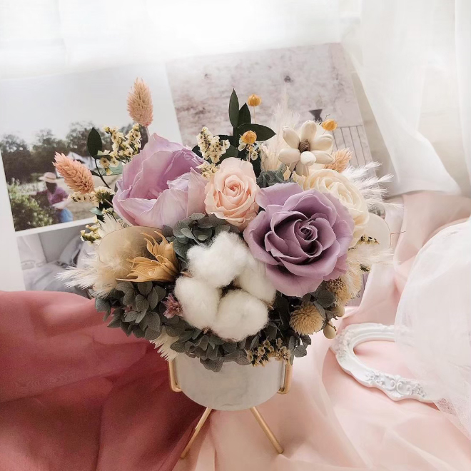 古典優雅紫永生盆花