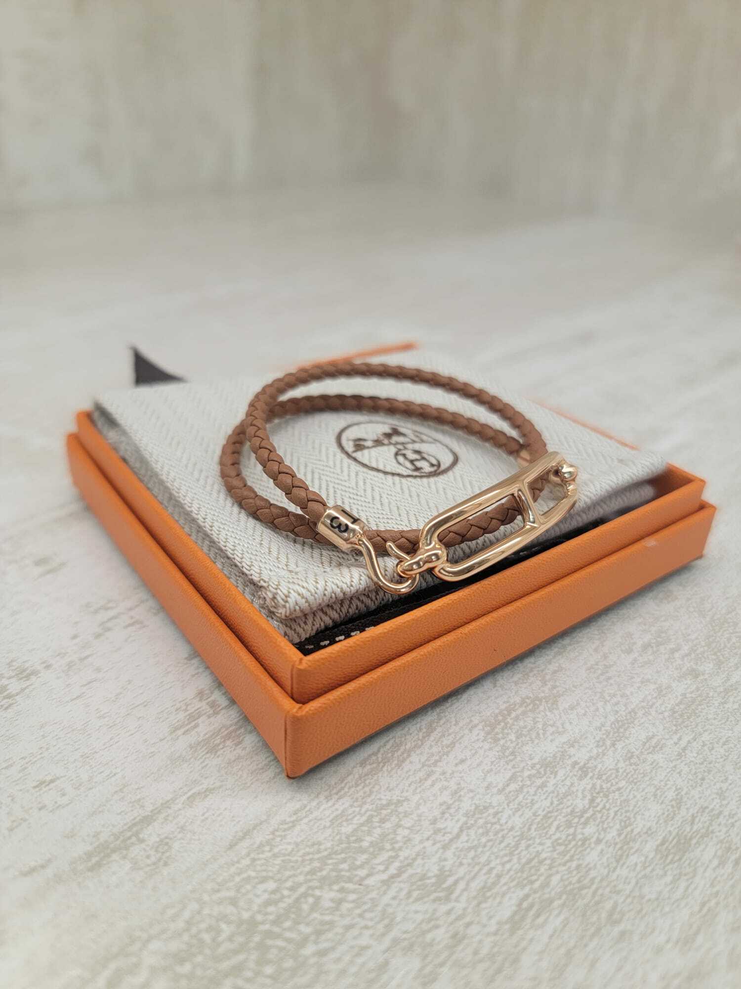 Hermes roulis double tour Gold FO (Rose gold ) 豬鼻手繩 金棕拼玫瑰金扣