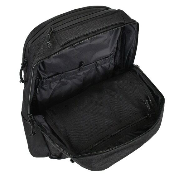 GREGORY VERGE DAY PACK オールブラック　 新品未使用 Amazon.co.jp: [グレゴリー] バックパック バージ デイパック