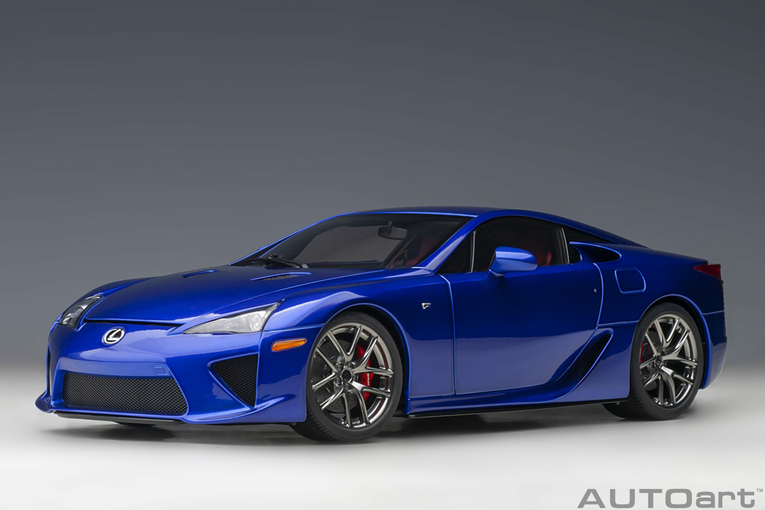 1/18 AUTOART Lexus LFA (Pearl Blue) (78858)