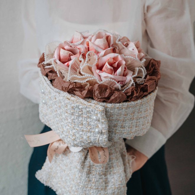 小香風鈔票花束 / 小香風永生玫瑰花束