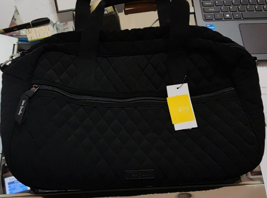 [S] VERA BRADLEY 23172-081 COMPACT TRAVELER BAG,CLASSIC BLACK, 886003503348 (SVB25)