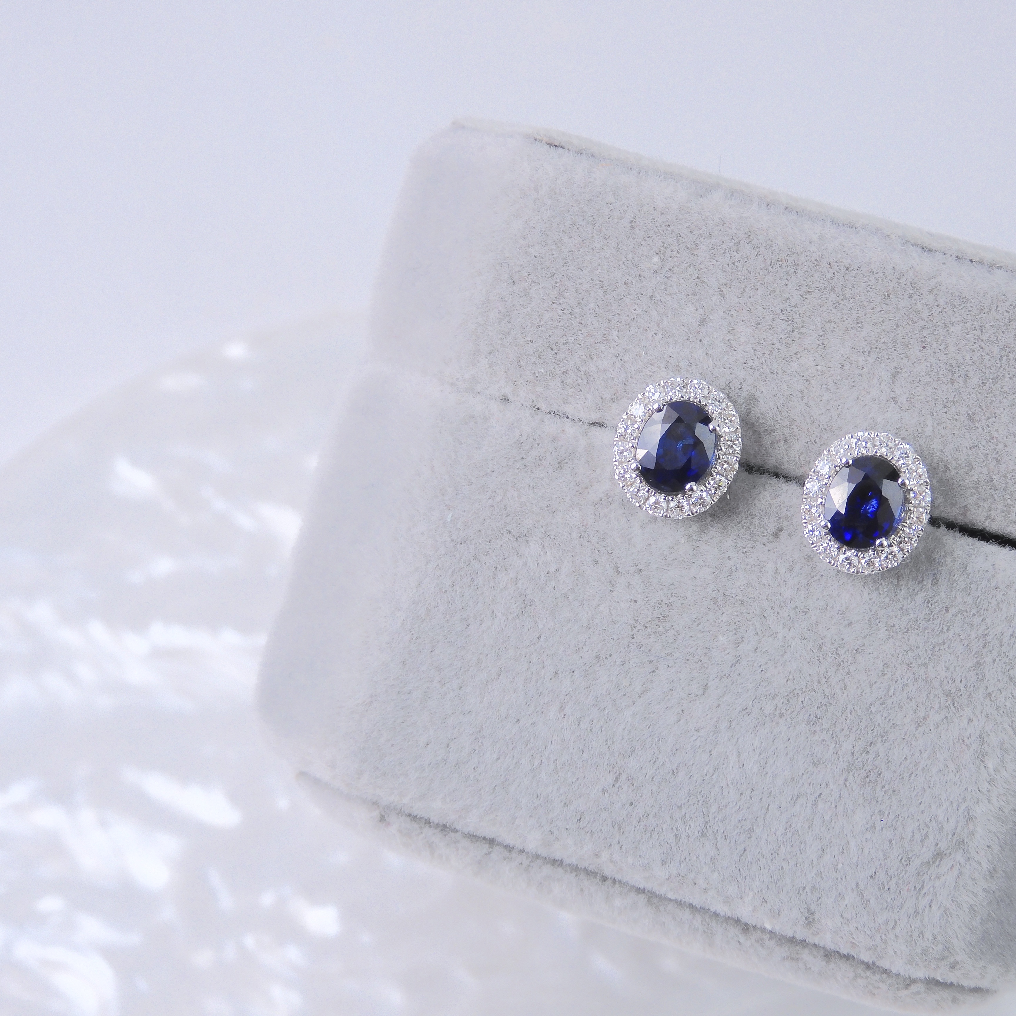 18K金 0.98ct 藍寶石耳釘