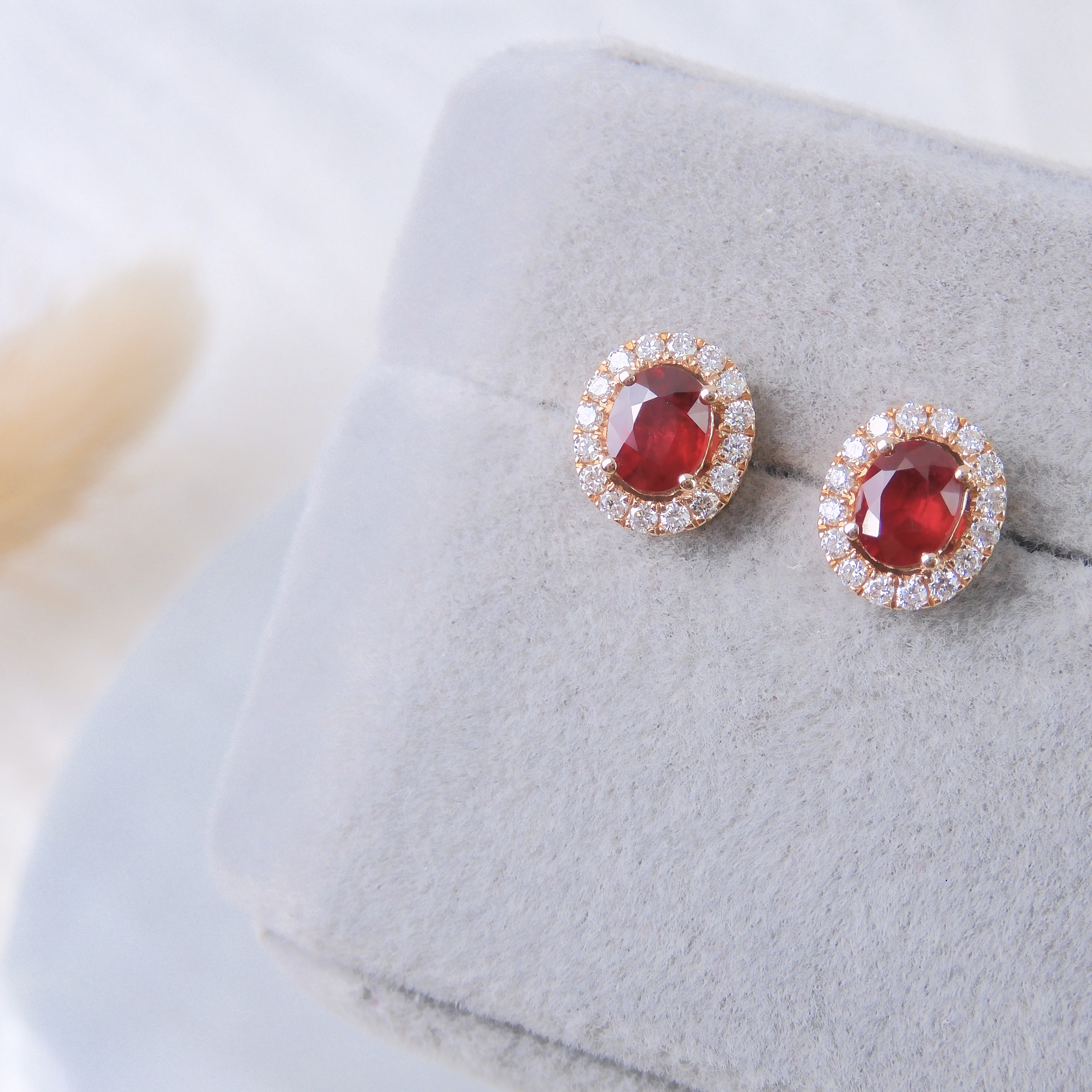 18K金 0.78ct 紅寶石耳釘