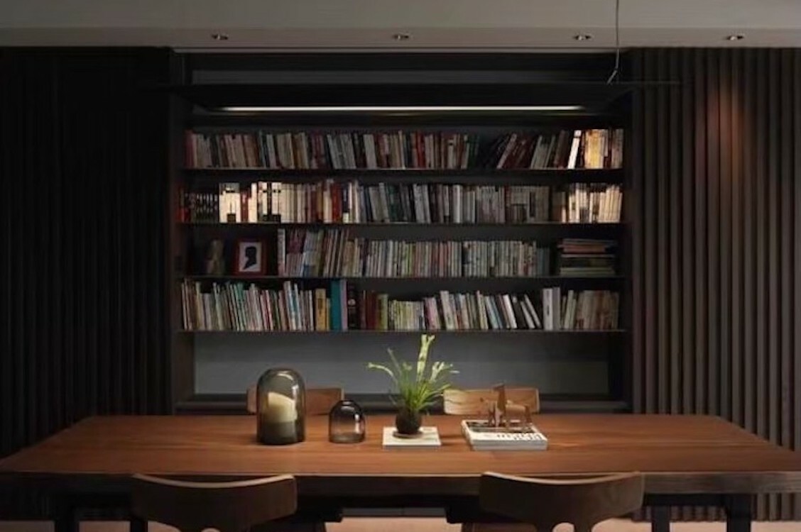 實木板材, 原木板材, 推油塗裝, 實木家具, 原木家具, 實木餐桌、實木工作桌、實木書桌、實木中島桌、實木吧台桌、實木茶几、實木長凳, 非洲柚木, 一枚板, 一枚木, 裝潢搭配, 裝潢設計, 餐桌搭配