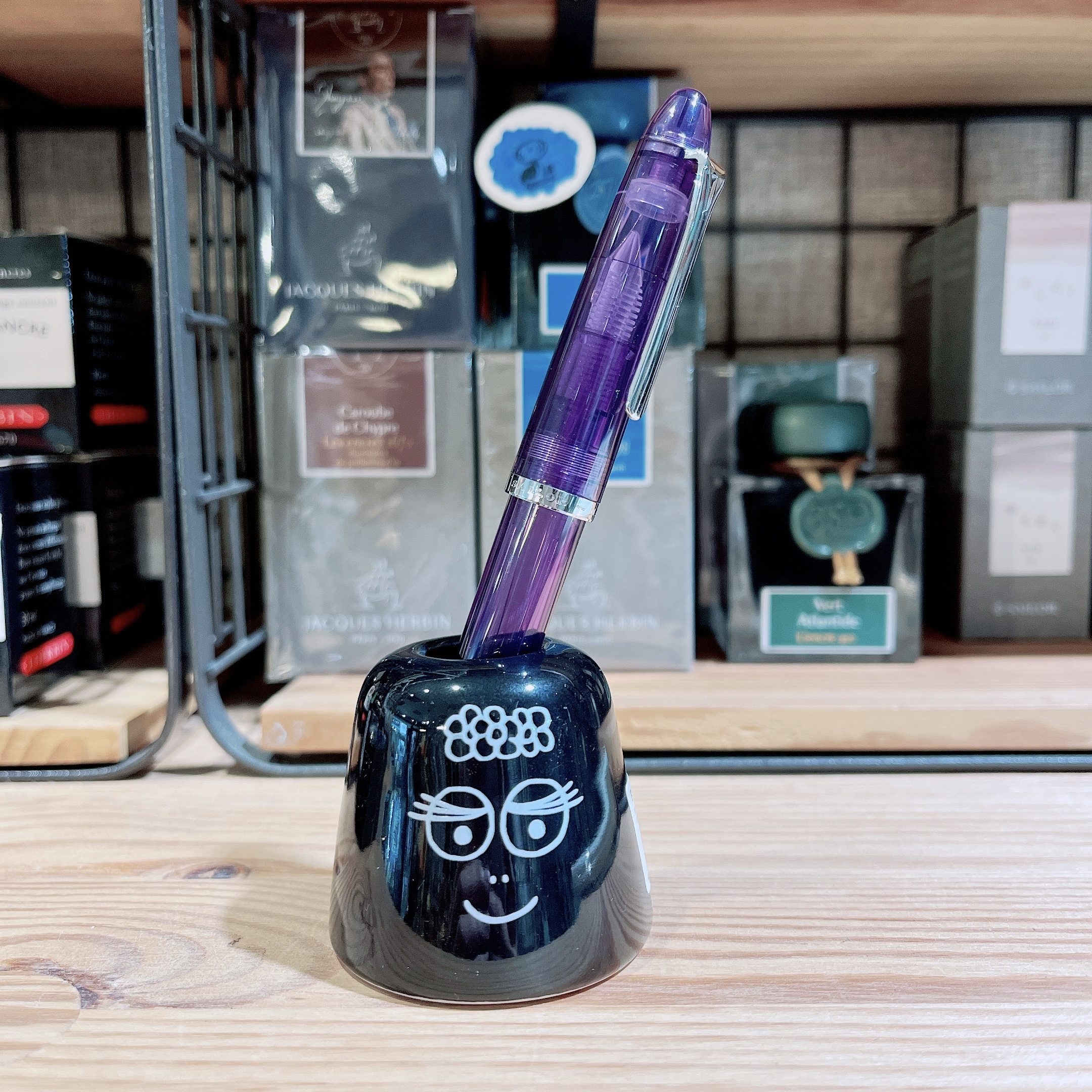 陶瓷 筆架 牙刷架｜泡泡先生 小熊維尼 怪獸電力公司