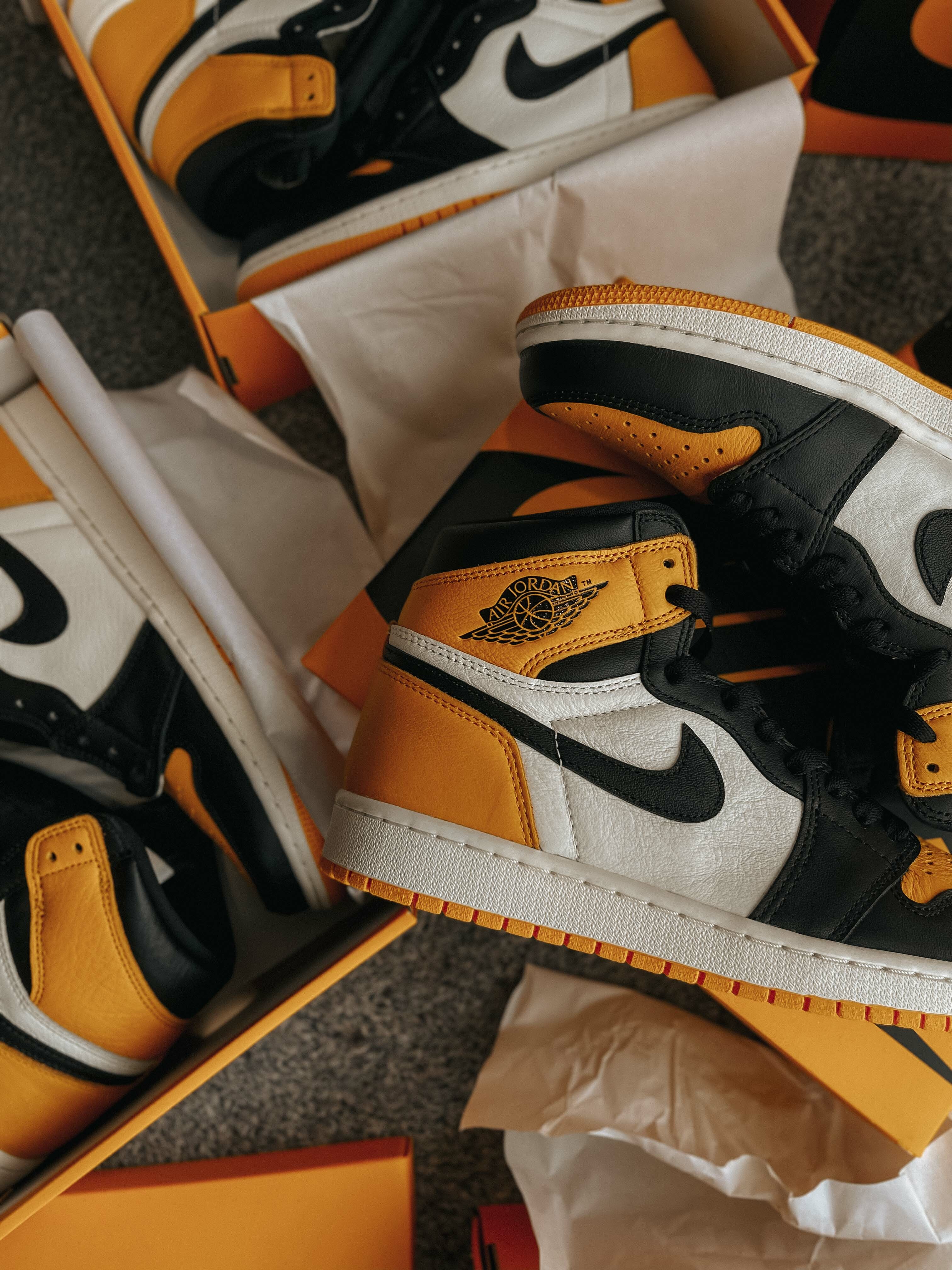 Air Jordan 1 Retro High OG "TAXI" Yellow Toe 黑頭 計程車 黑黃 AJ1 555088-711