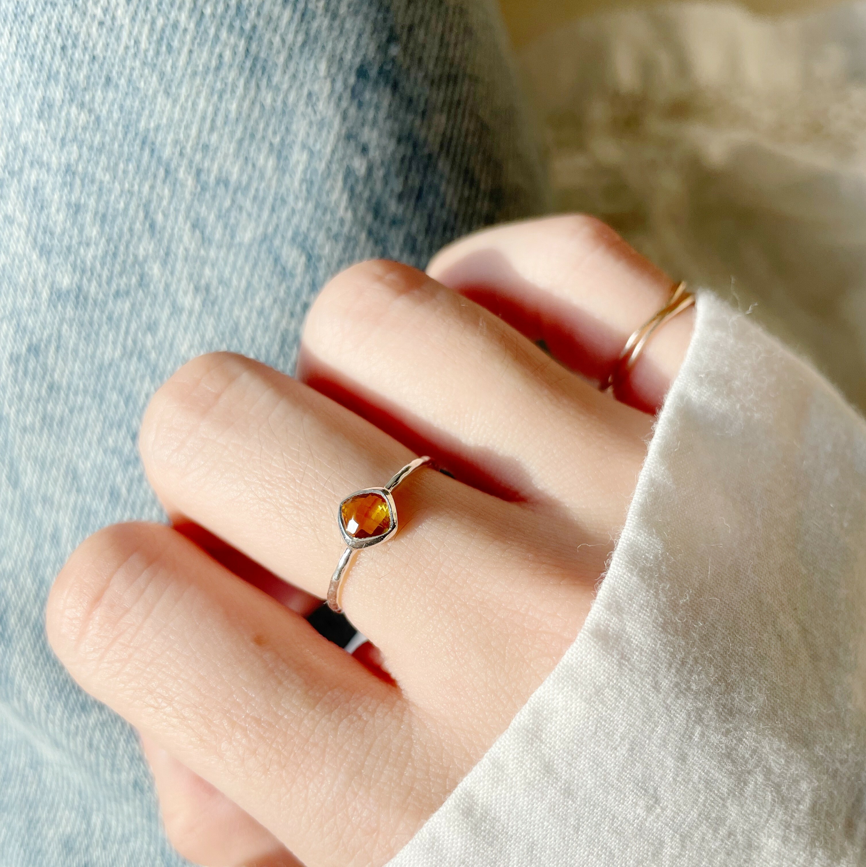 Bazel菱形黃水晶戒指