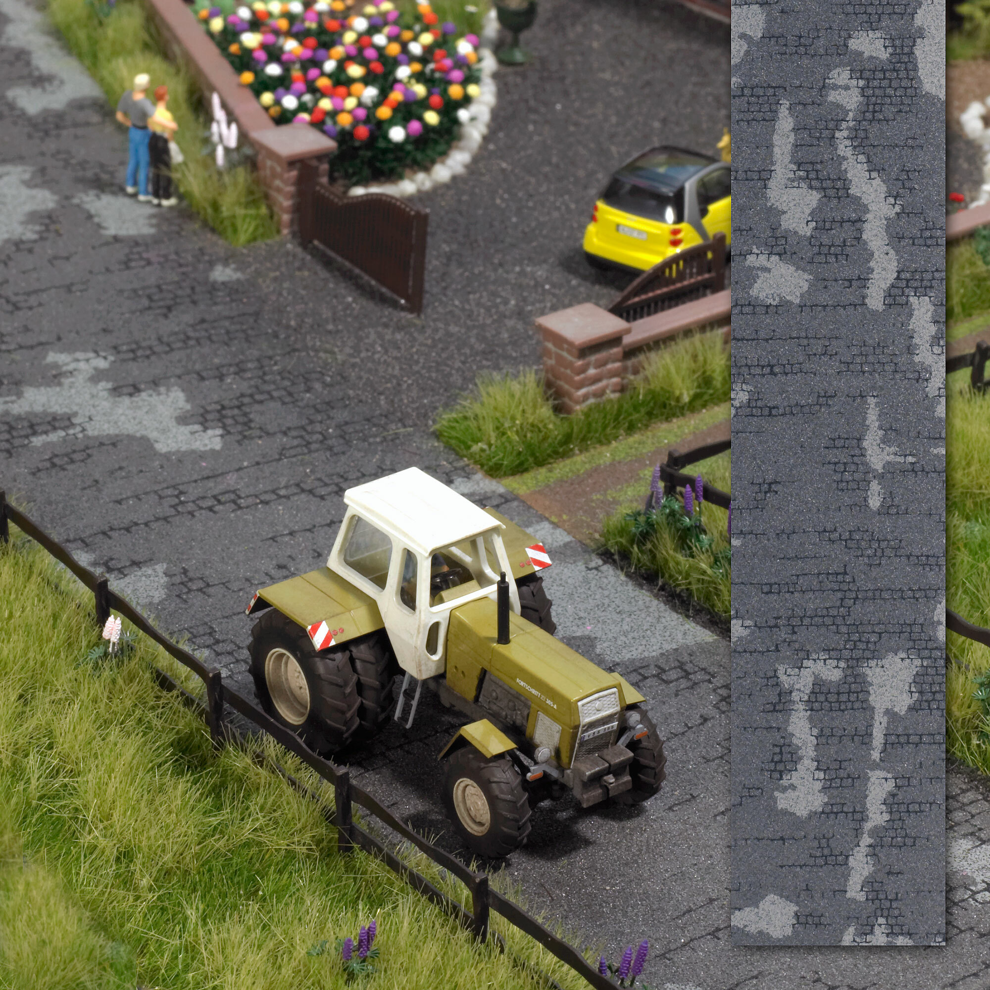 Busch 1105 HO scale Street with potholes