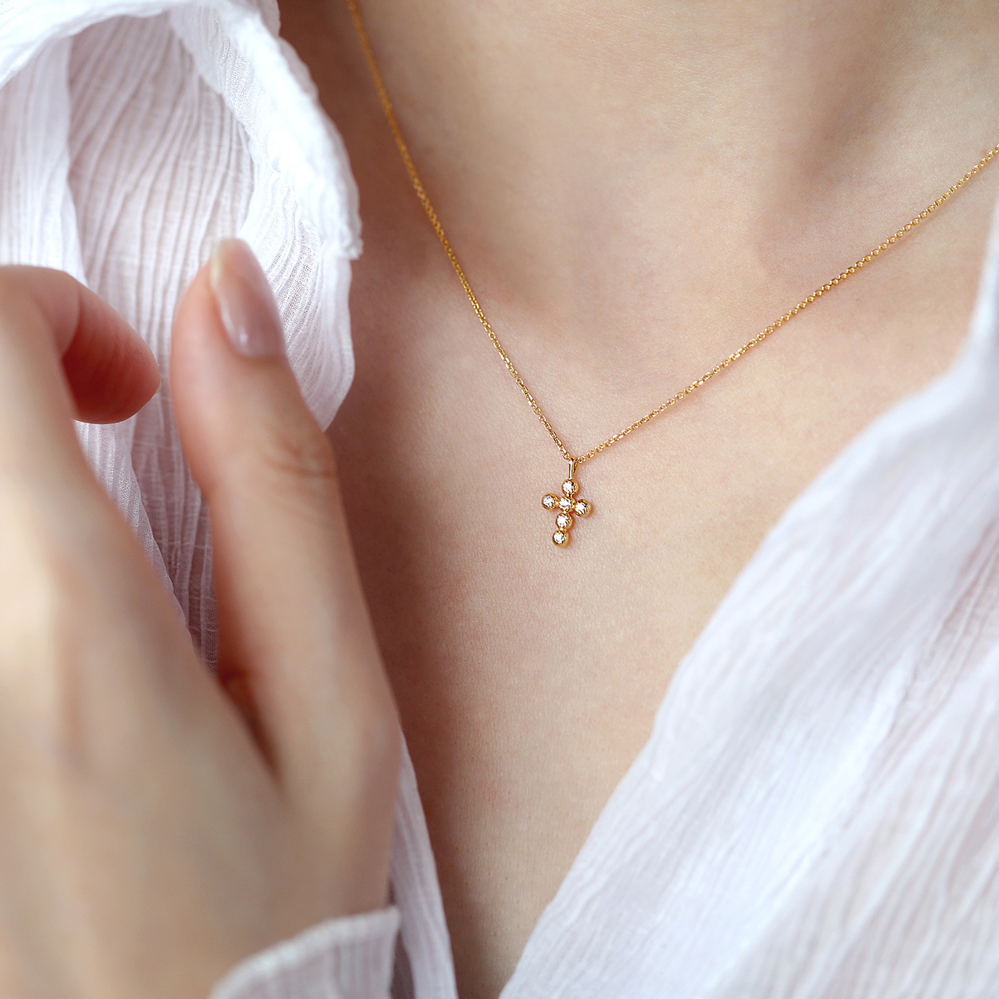 信主 — 3分十字架鑽石項鍊