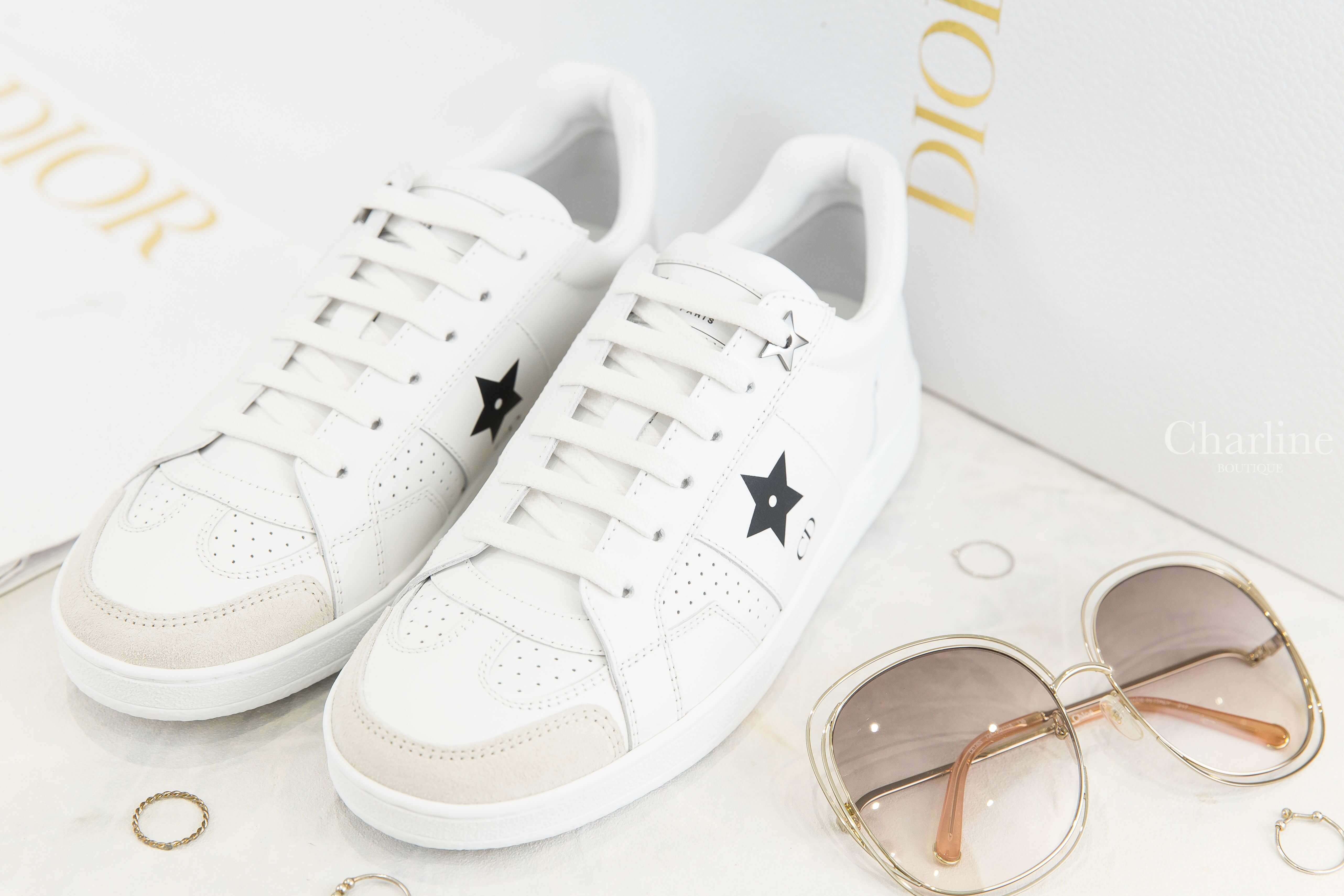 Dior Dior Star Sneaker 白色黑字側邊黑星星小牛皮拼麂皮運動鞋-Charline Boutique 精品代購