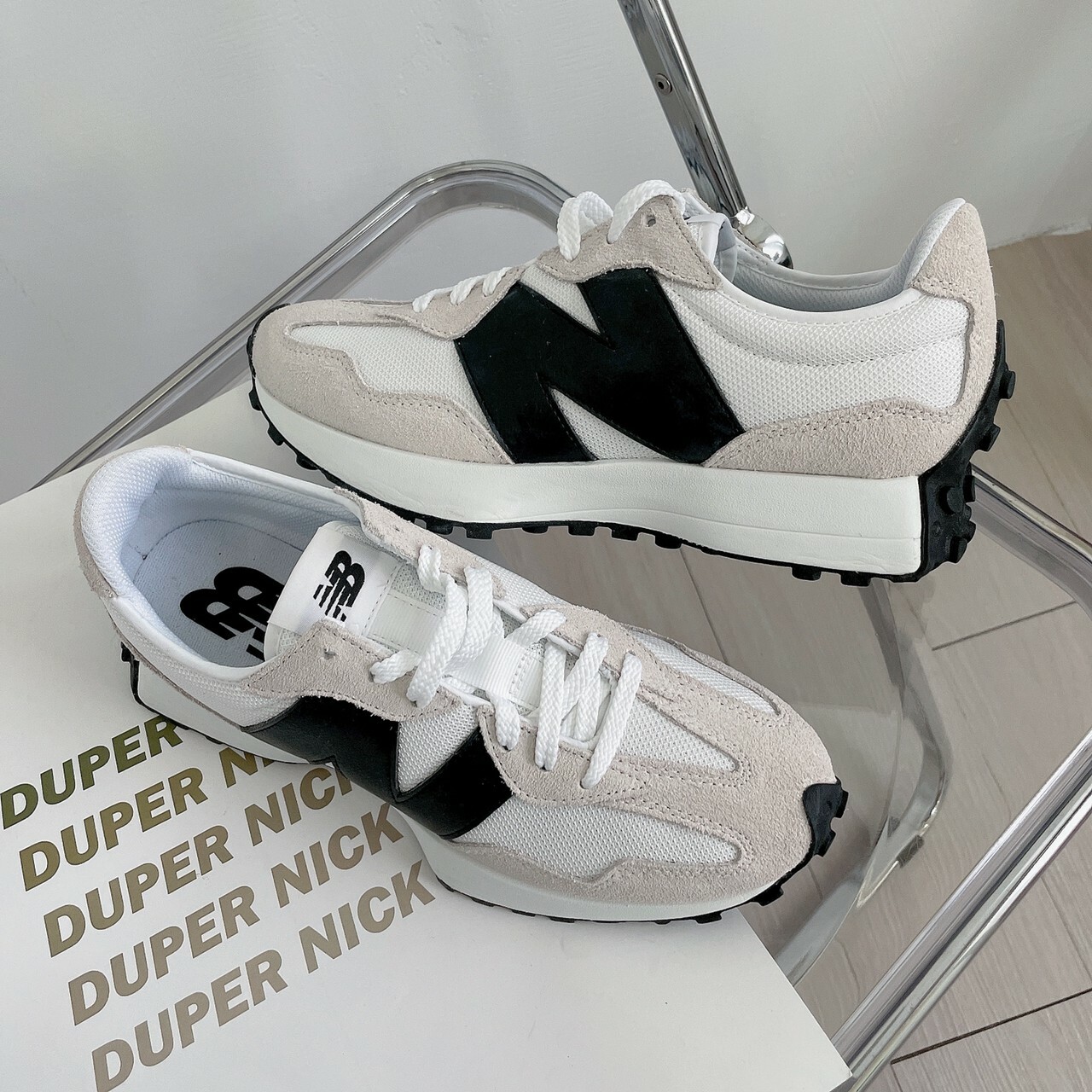 NEW BALANCE 皮革大N 327系列 海鹽白黑 MS327CWB