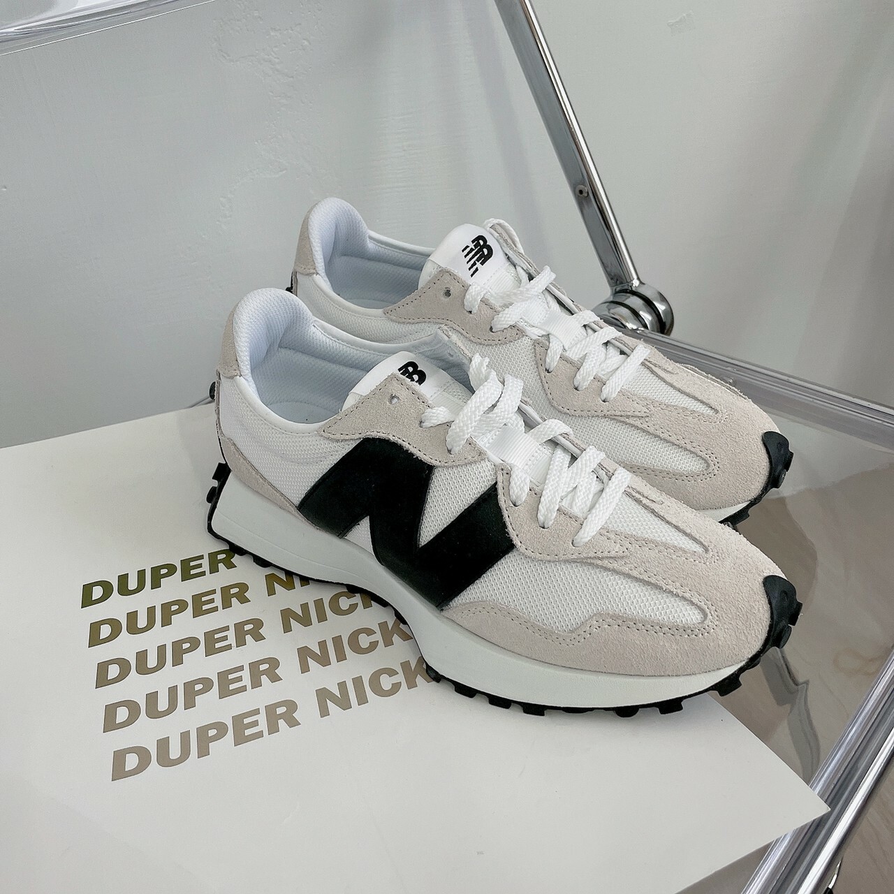 NEW BALANCE 皮革大N 327系列 海鹽白黑 MS327CWB