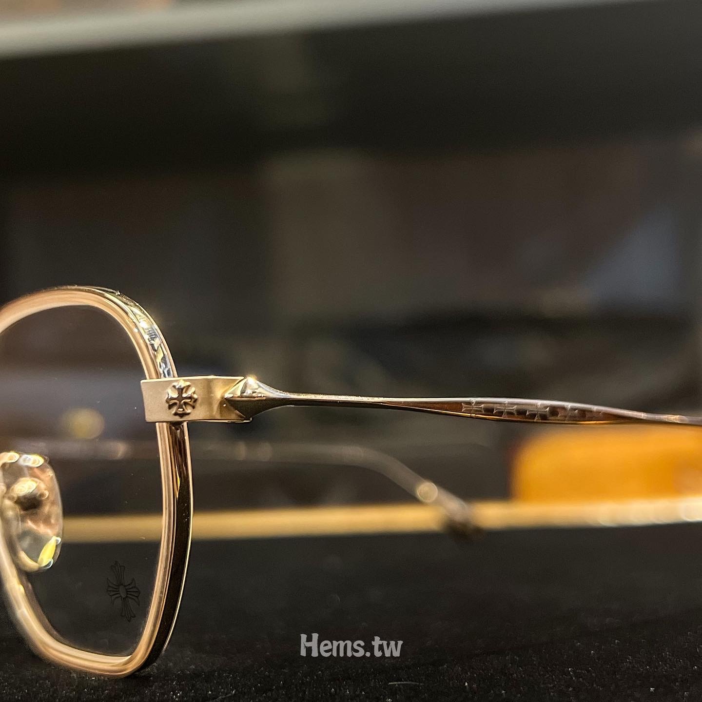 BONE PRONE I 克羅心眼鏡Chrome Hearts