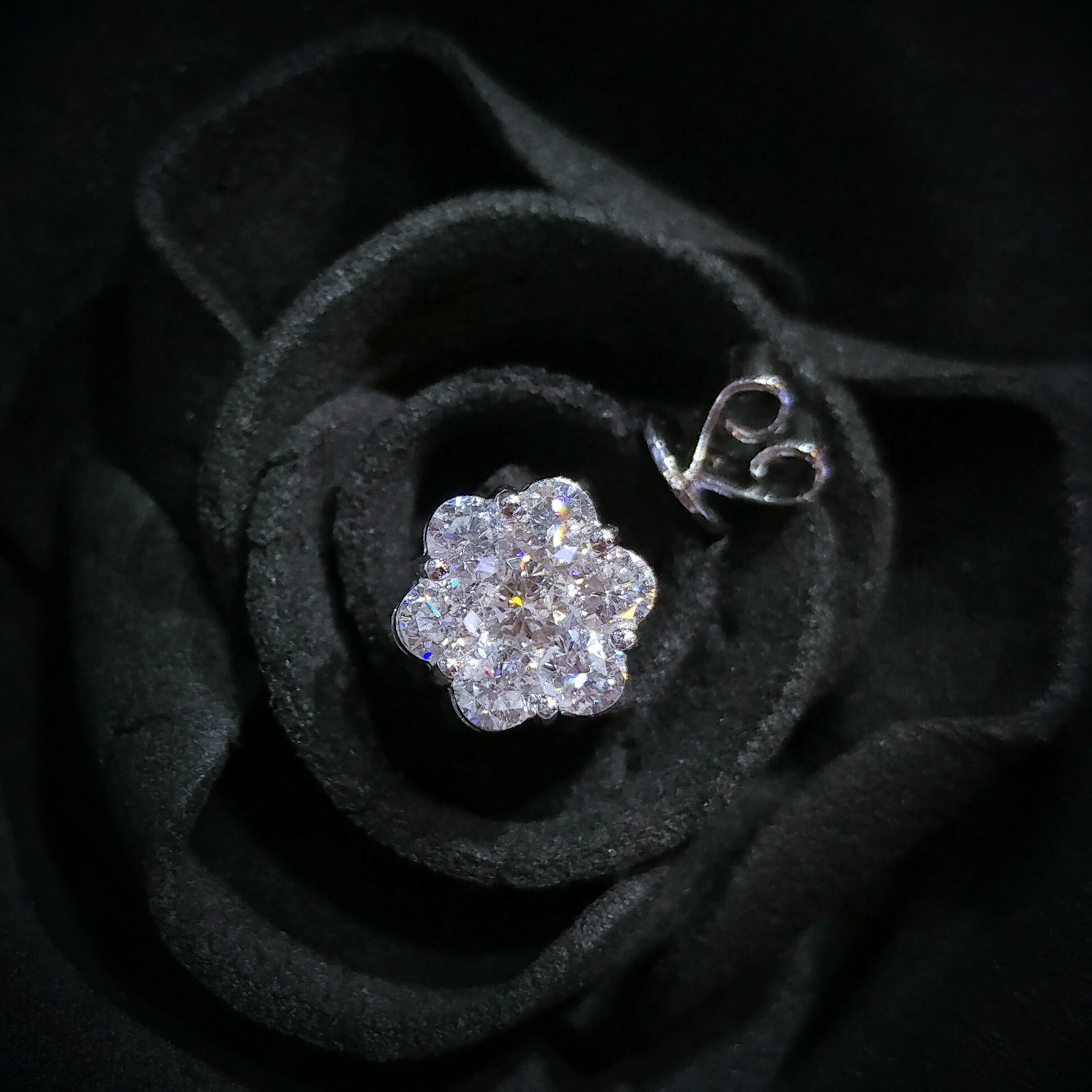 全新18K白金71份鑽石單耳環