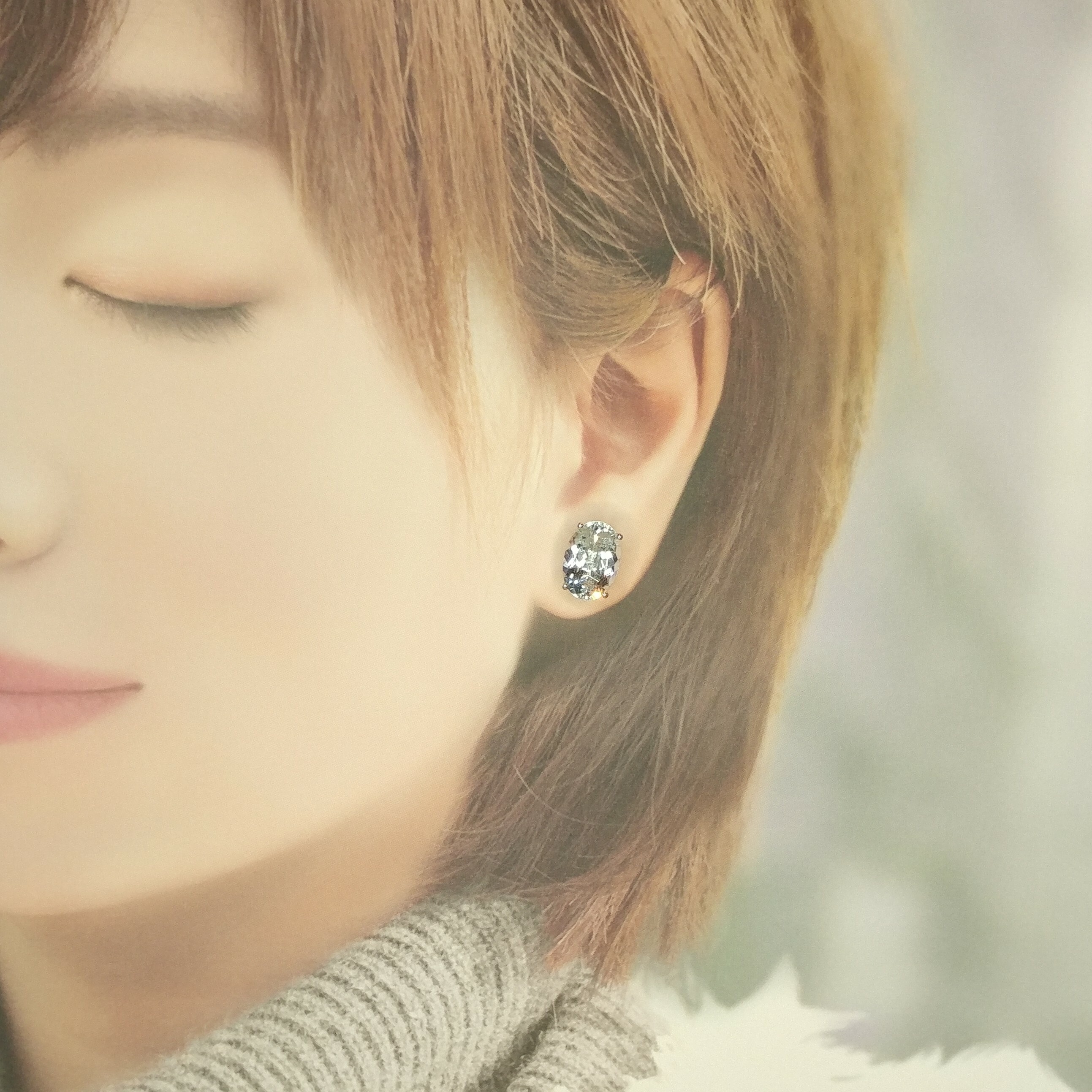 18K White Gold 10.19ct Aquamarine Earrings