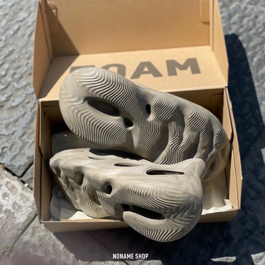 ADIDAS YEEZY FOAM RUNNER 