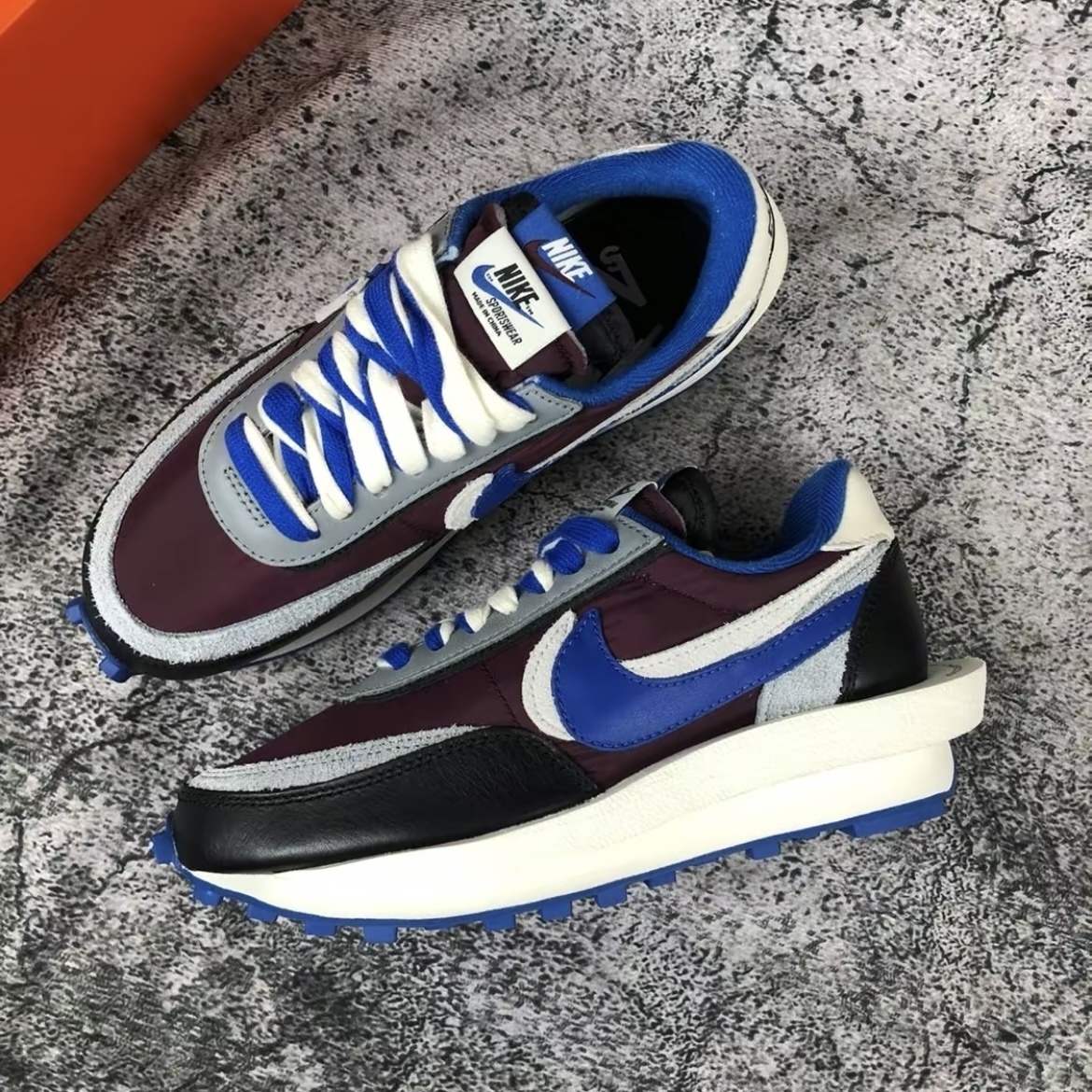 【APAIR】代購 UNDERCOVER x Sacai x Nike LDwaffle 酒紅藍勾 DJ4877-600