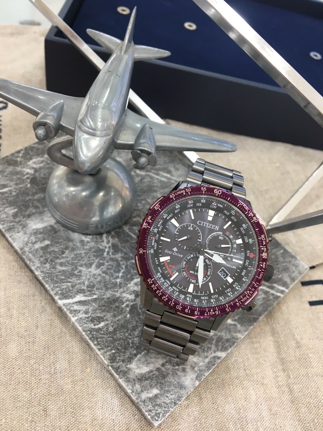 【CITIZEN 星辰】CB5009-55E 45mm Modern Watch