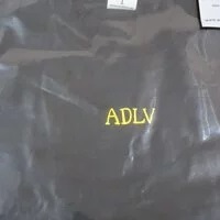 [S] ADLV GLOSSY BASIC LOGO SHORT SLEEVE T-SHIRT,BLACK, ADLV21SS-SSLGLB-BLK (SAV91)