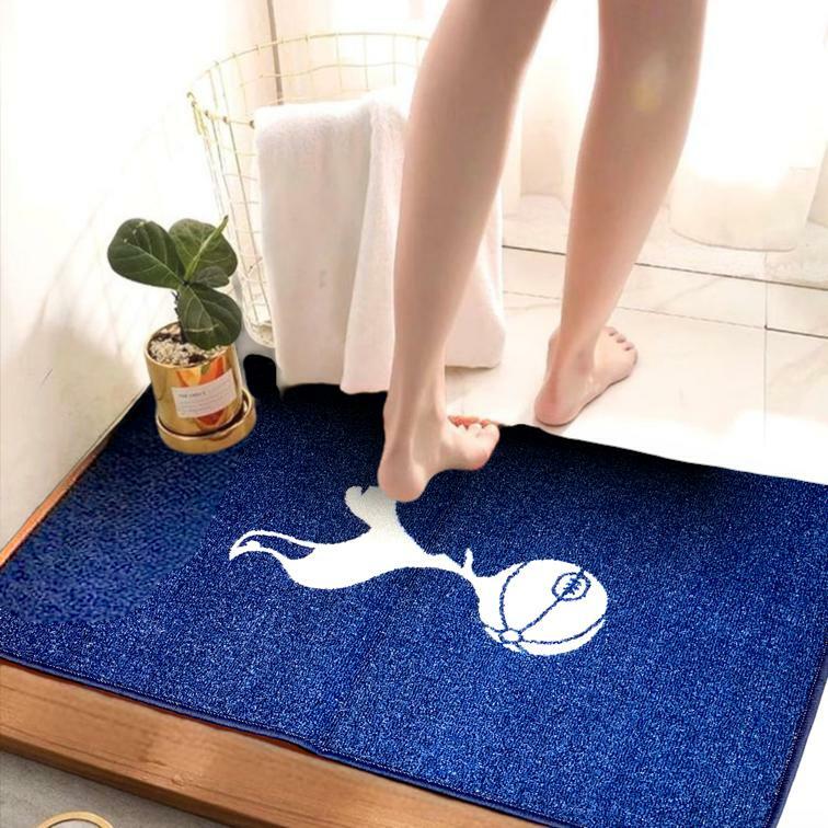 熱刺深藍色會徽平織地毯
