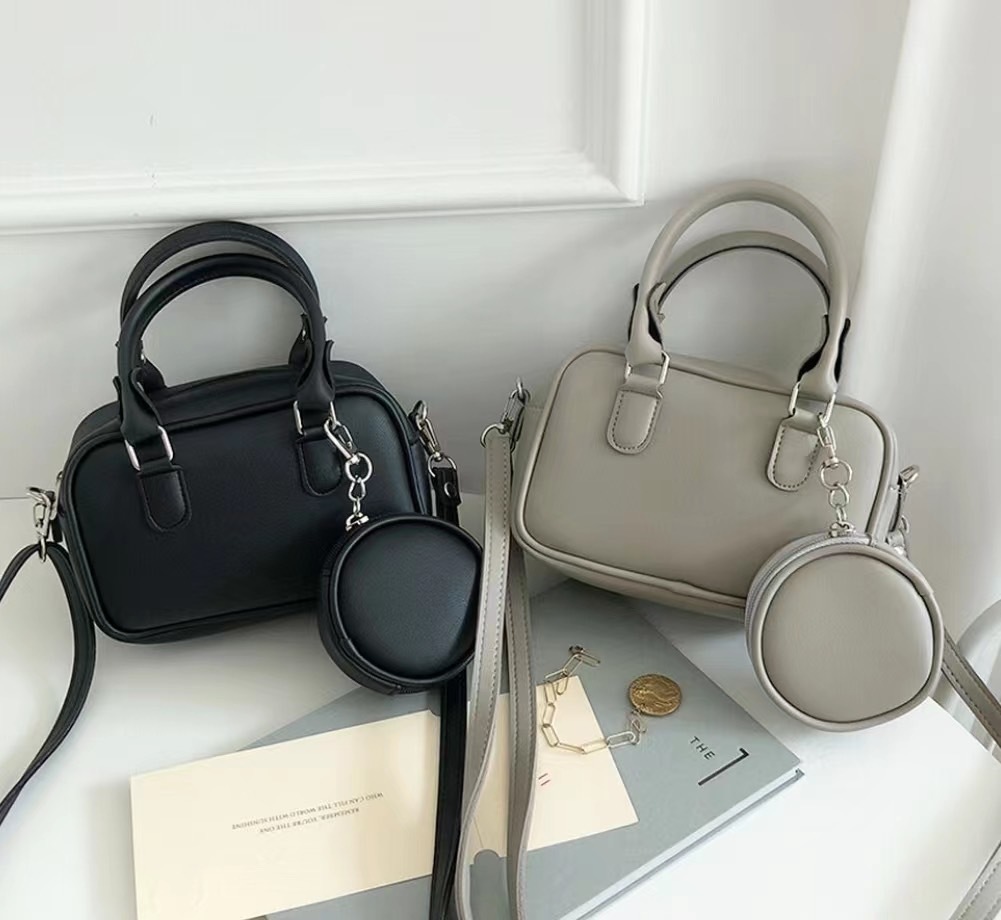 預購 韓國 正韓包 兩用 零錢包 小型方磚包