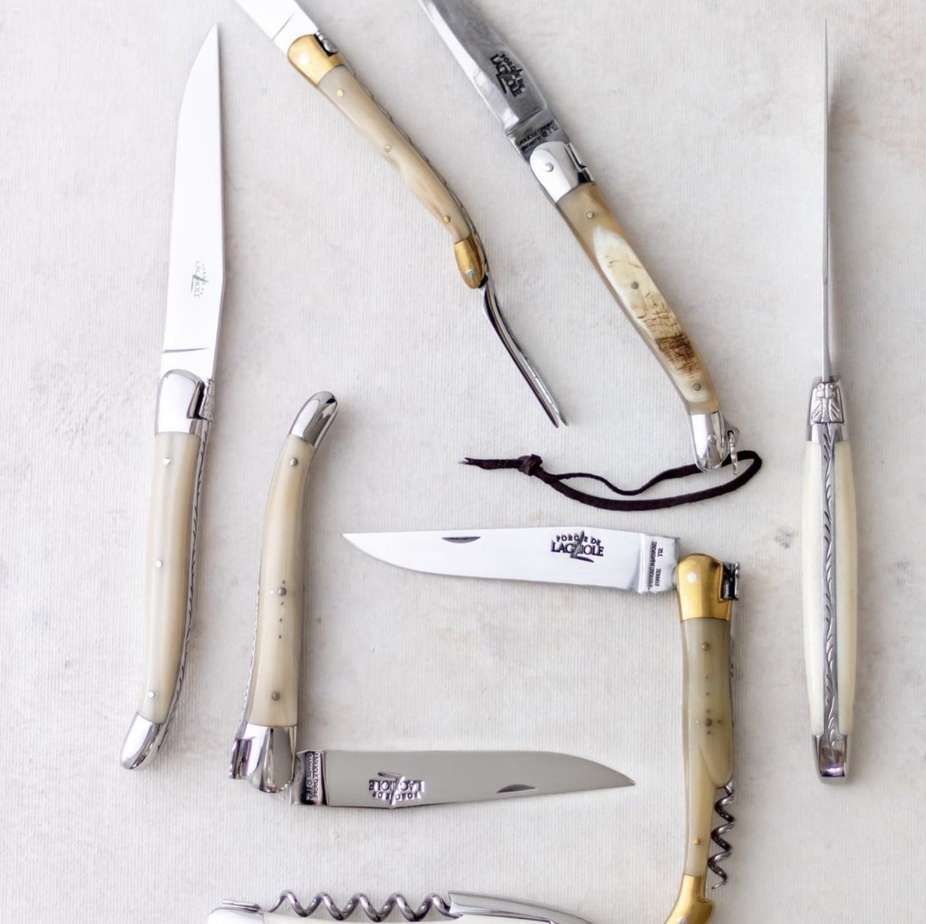 FORGE DE LAGUIOLE | 白牛角握柄6件餐具禮盒組 (亮面)