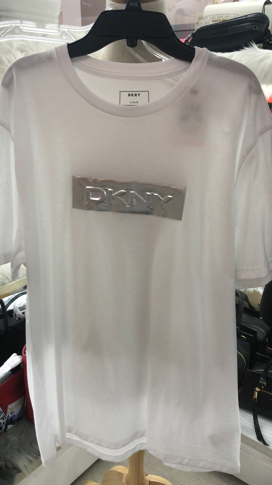 [S] DKNY SILVER LOGO TEE,WHITE, M1210037-WHT (SD3)
