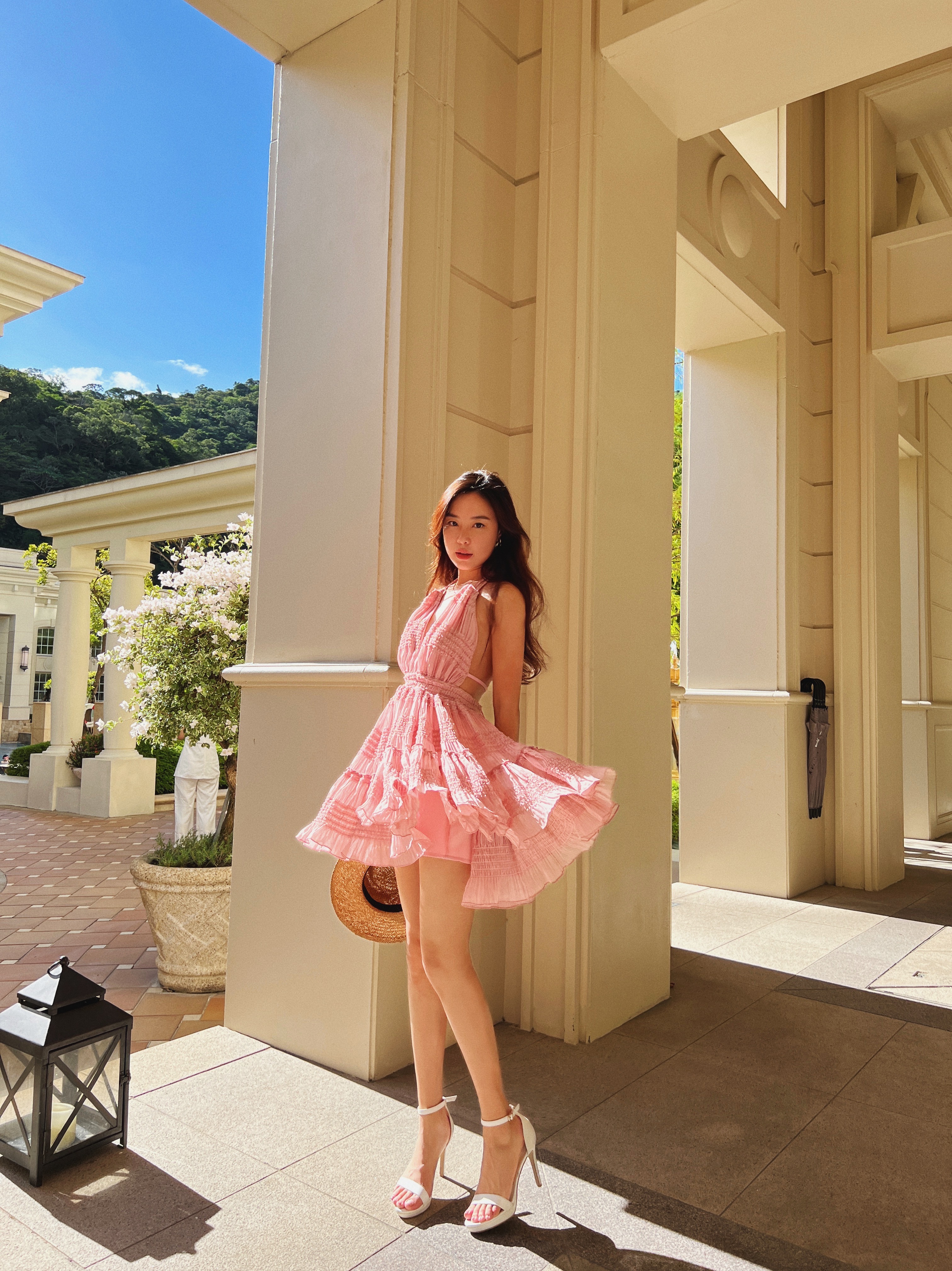 Flowering 花開半夏 深V露背綁帶洋裝