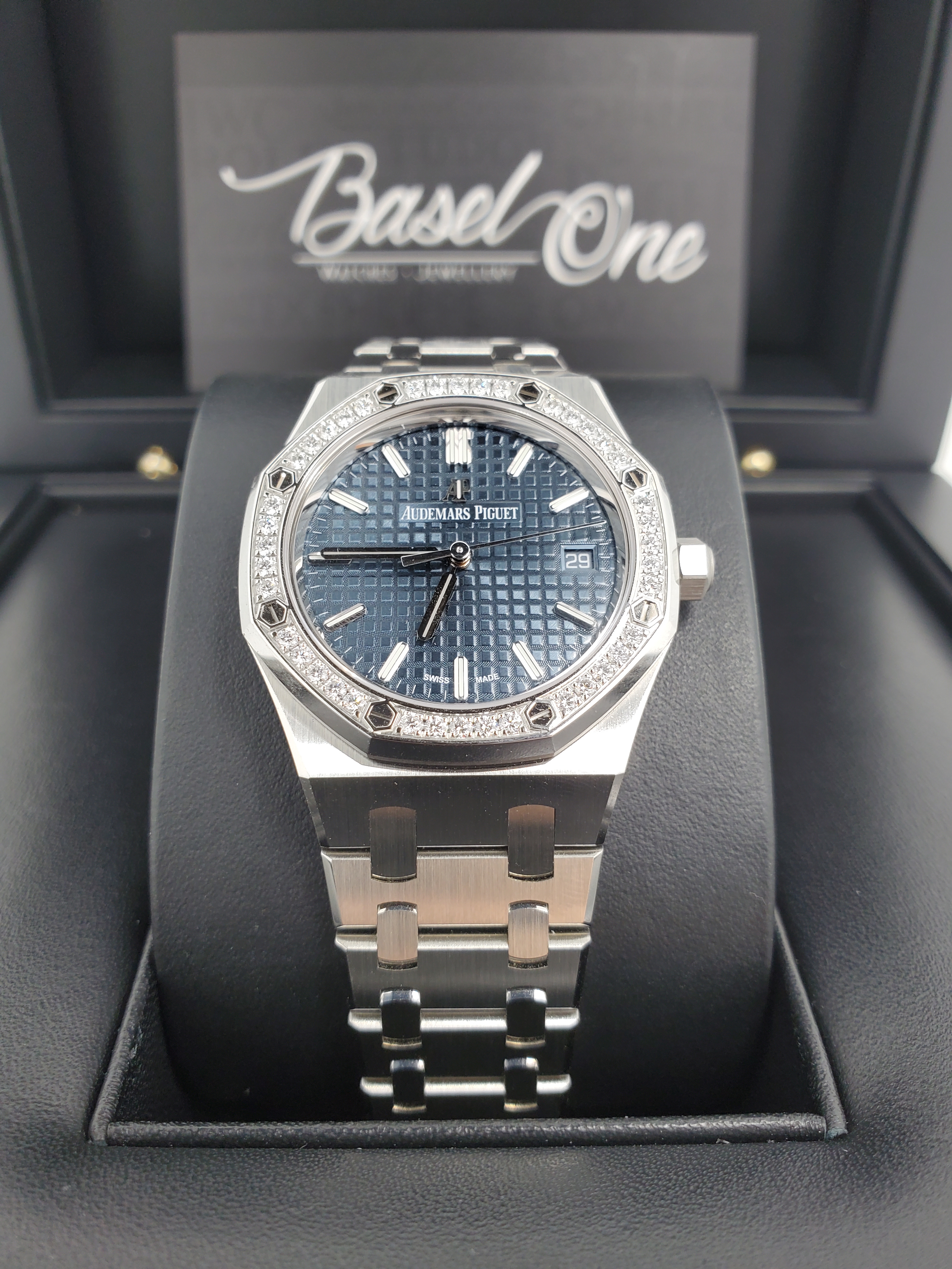 BRAND NEW AUDEMARS PIGUET 77351ST 77351 BLUE DIAL STEEL ROYAL OAK SELFWINDING 34mm