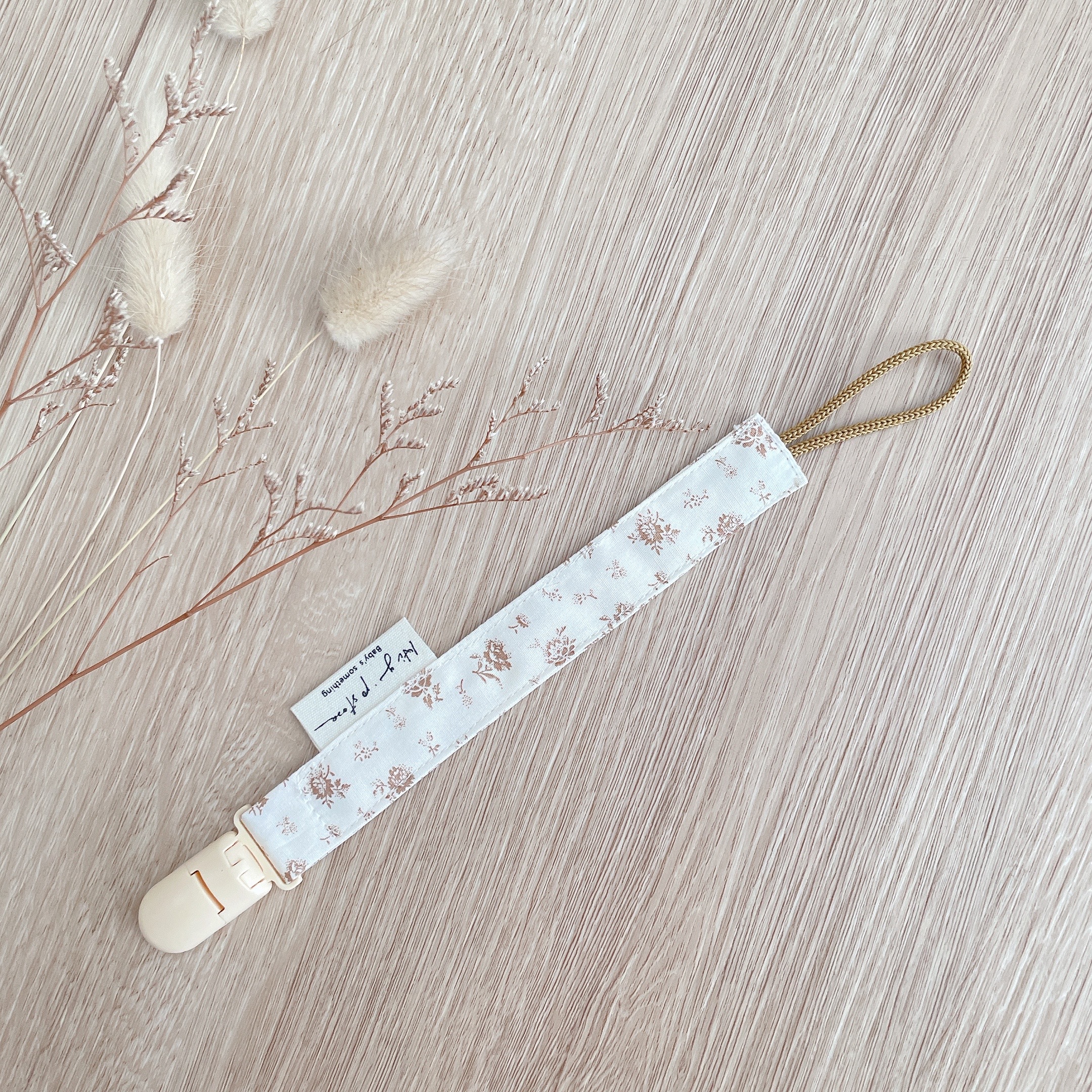 Hi Y.P store-鱷魚夾-拿鐵薔薇